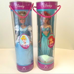 Disney Princess Collectible Ariel and Cinderella Duo set
